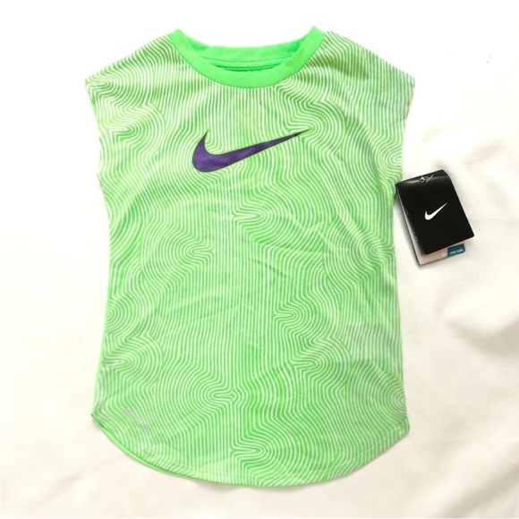 NIKE kids Bundle green muscle T and neon yellow shorts - Picture 5 of 8